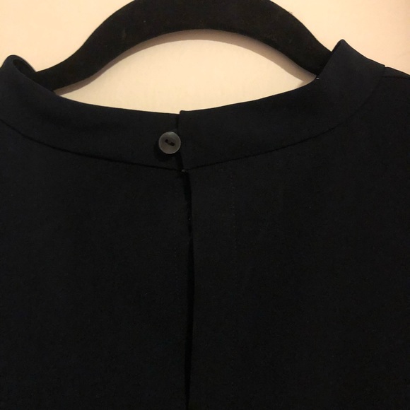 SOLD: Uniqlo drape mock neck 3/4 sleeve blouse in navy - Picture 4 of 5